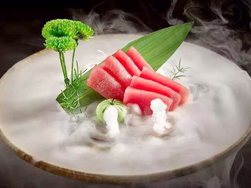 湖南雪佛龍化工科技有限公司,湖南干冰保溫箱,湖南干冰保溫桶,湖南干冰清洗機哪里好,湖南雪佛龍化工